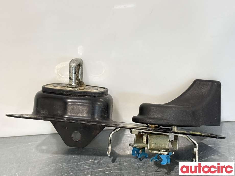 Diverse deler til Peugeot Partner 2019-->> (Type III) (PEUGEOT|9832090680|)