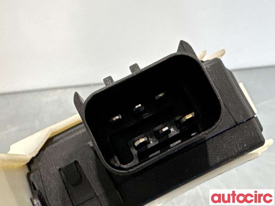 Ruteheis venstre bak til Tesla Model Y 2021-2024 (Type I)  (TESLA|1634425-00-A|013082306H|)
