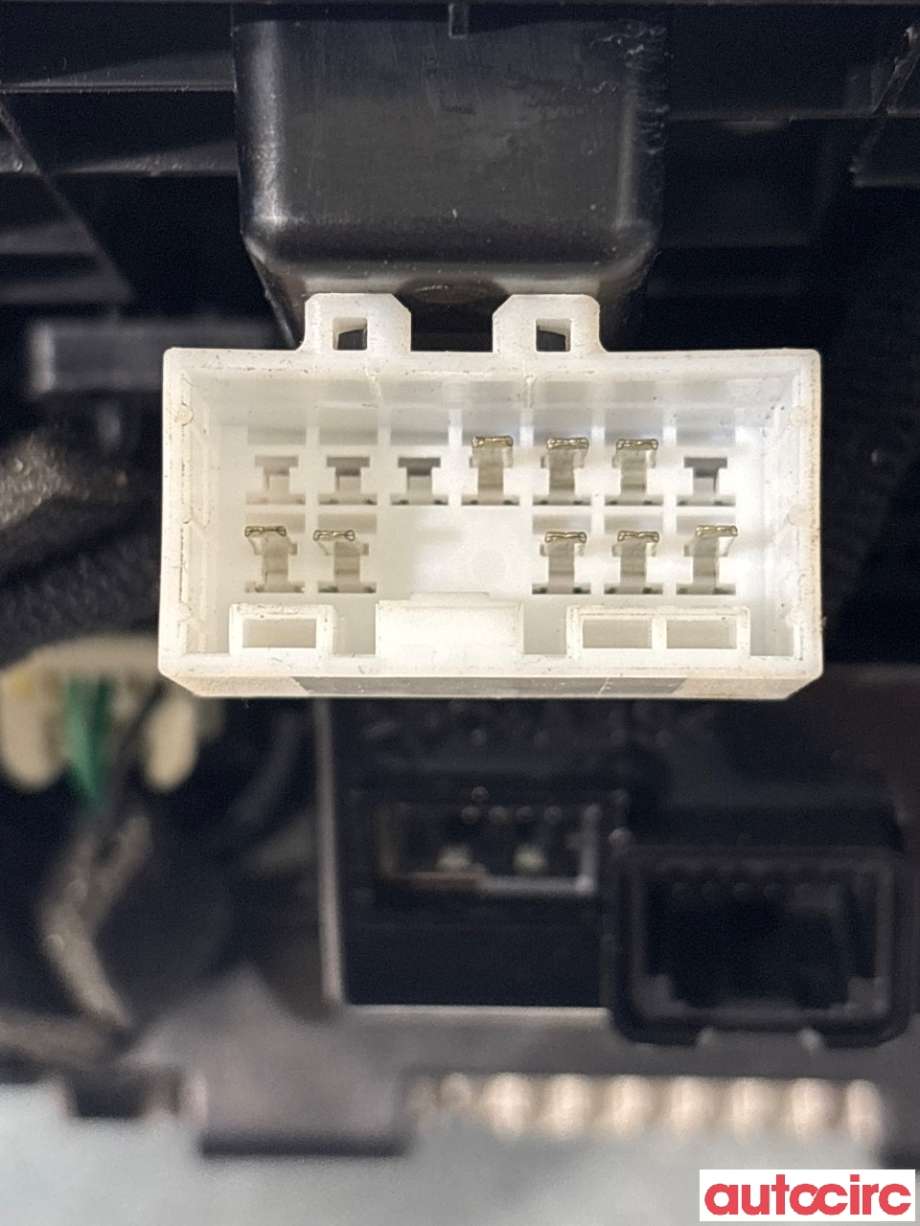 Dashbord askebeger til Kia Optima 2017-2020 (KIA|84690A8110BL4||84690-A8110BL4)