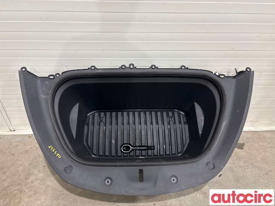 Diverse deler til Tesla Model Y, 2021-2024 (Type I)  (TESLA|1492606-00-E)