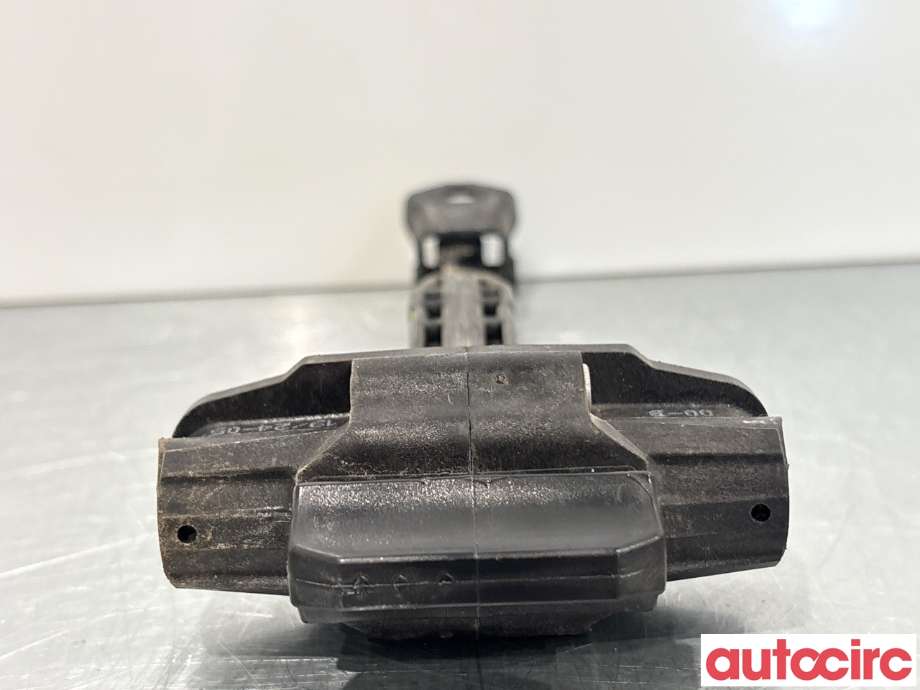 Dørstopper til Tesla Model Y 2021-2024 (Type I)  (TESLA|1500682-00-B|)