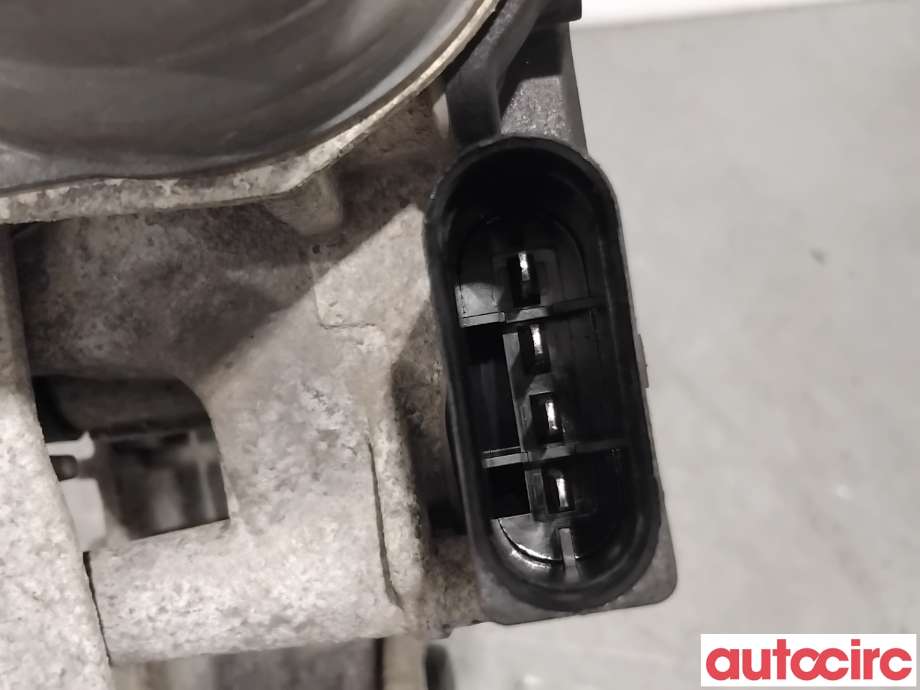 Viskermotor frontrute til Tesla Model Y 2021-2024 (Type I)  (TESLA|1628222-00-A||1628222-00-B)