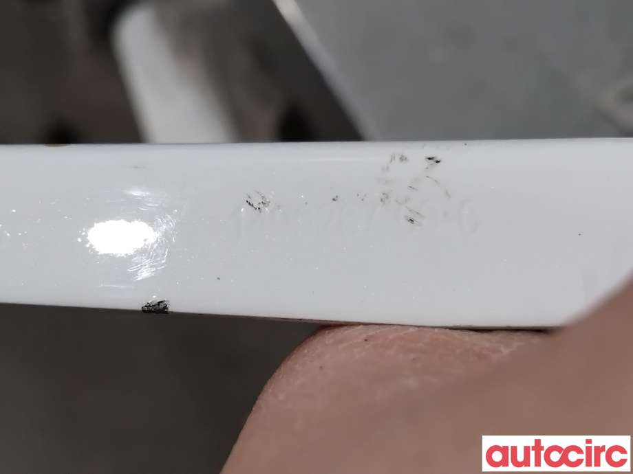 Panserhengsler til Tesla Model Y 2021-2024 (Type I)  (TESLA|1496267-00-C|)