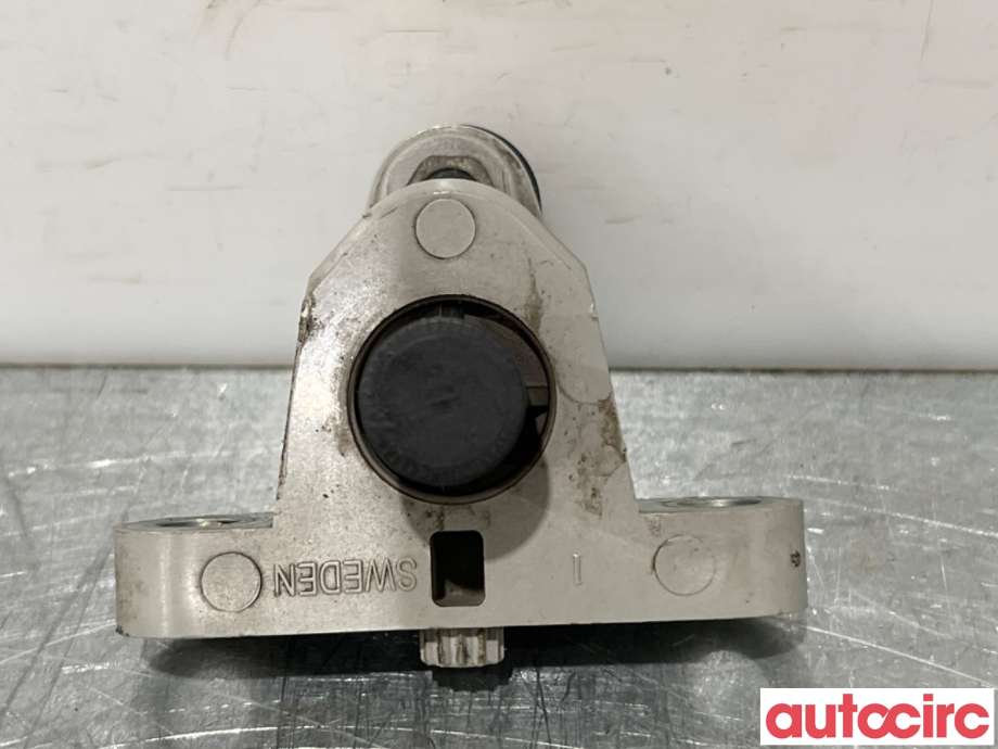 Diverse deler til Volvo XC70 2008-2013 (Type II, Fase 1)  (VOLVO|31303937|0261210338)