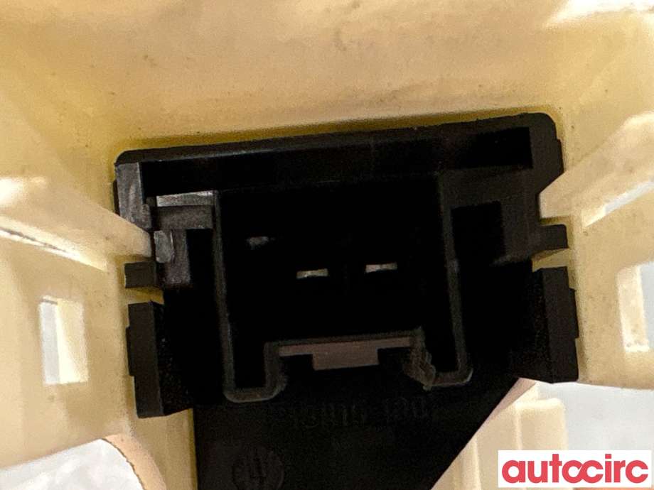 Ruteheis høyre bak til Audi A4 2007-2014 (Type IV) (B8) (B8) (AUDI|8K0959812A|1101-919813-201)