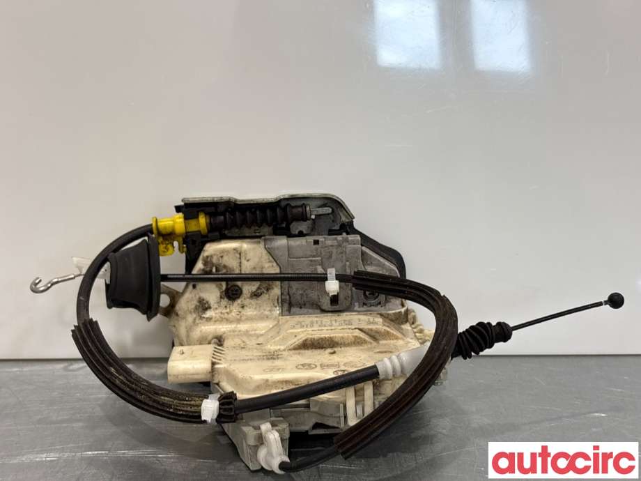 Låsekasse høyre bak til Audi A4 2007-2014 (Type IV) (B8) (B8) (AUDI|8K0839016C||8K0839016F)