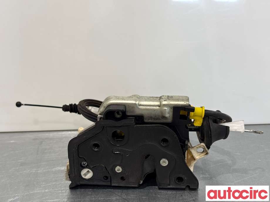 Låsekasse høyre bak til Audi A4 2007-2014 (Type IV) (B8) (B8) (AUDI|8K0839016C||8K0839016F)