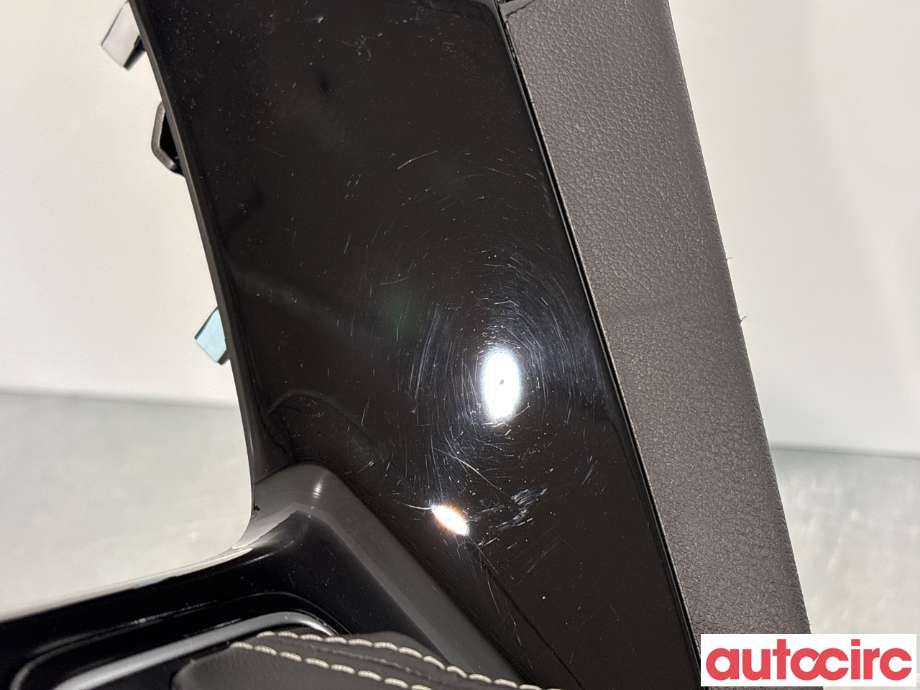 Diverse deler til Kia Niro 2016-2021  (KIA|46720D4200WK|)