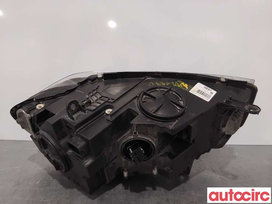 Frontlykt venstre halogen til BMW X5 2013-2018 (F15) (F15) (BMW|63117442647||7494811)