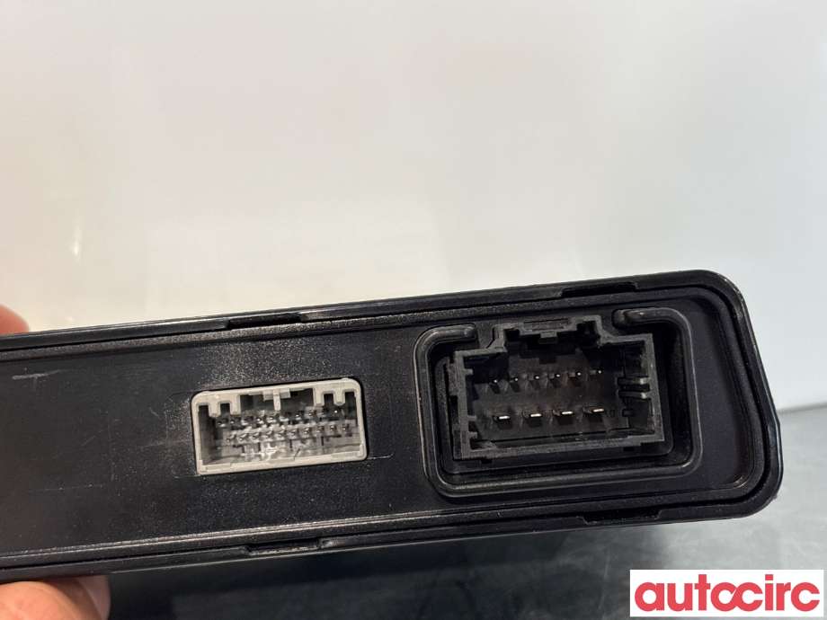 Styreenhet elektrisk bakluke til Tesla Model S 2013-2016 (Fase 1)  (TESLA|1007511-00-A|A0752G01H)