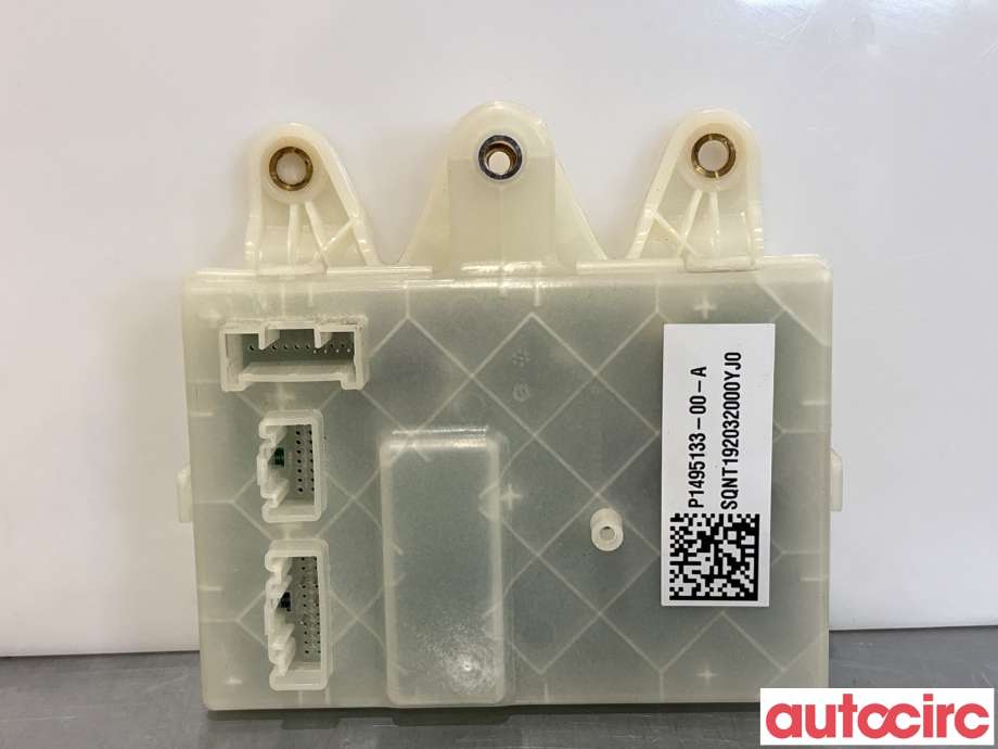 Styreenhet diverse til Tesla Model S, 2013-2016 (Fase 1)  (TESLA|1495133-00-A)