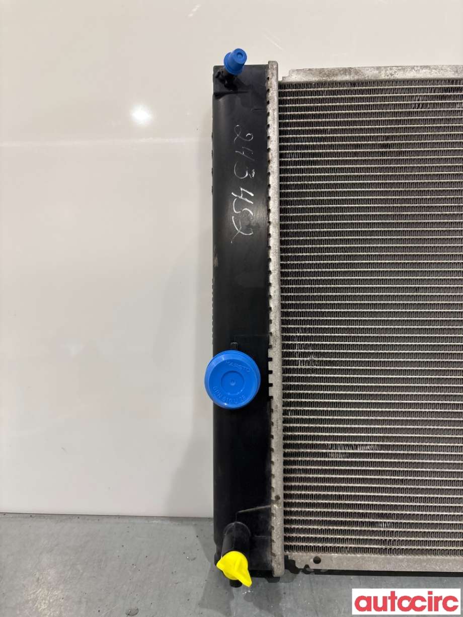 Radiator (automat gir) til Toyota Auris 2013-2015 (Type II, Fase 1) (TOYOTA|164000T240|)