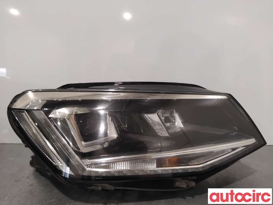 Frontlykt høyre xenon til VW Caddy, 2015-2020 (Type III, Fase 3) (VOLKSWAGEN|2K1941040A)