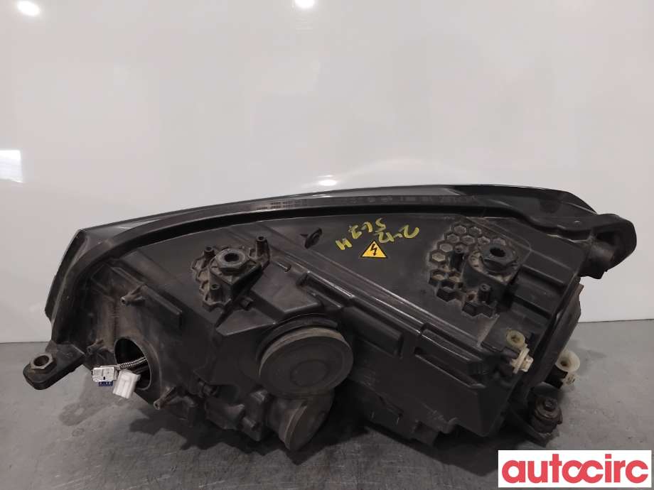 Frontlykt høyre xenon til VW Caddy 2015-2020 (Type III, Fase 3)  (VOLKSWAGEN|2K1941040A|)
