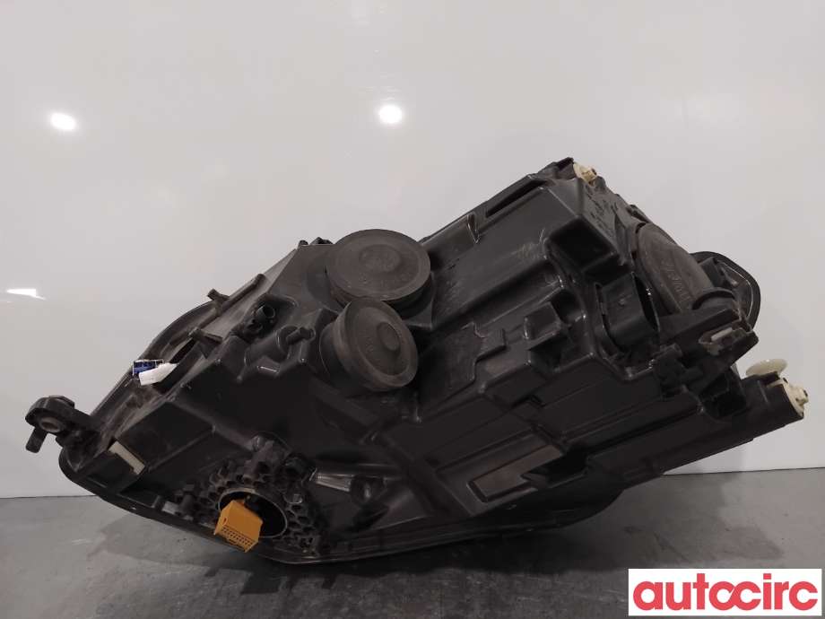 Frontlykt høyre xenon til VW Caddy 2015-2020 (Type III, Fase 3)  (VOLKSWAGEN|2K1941040A|)