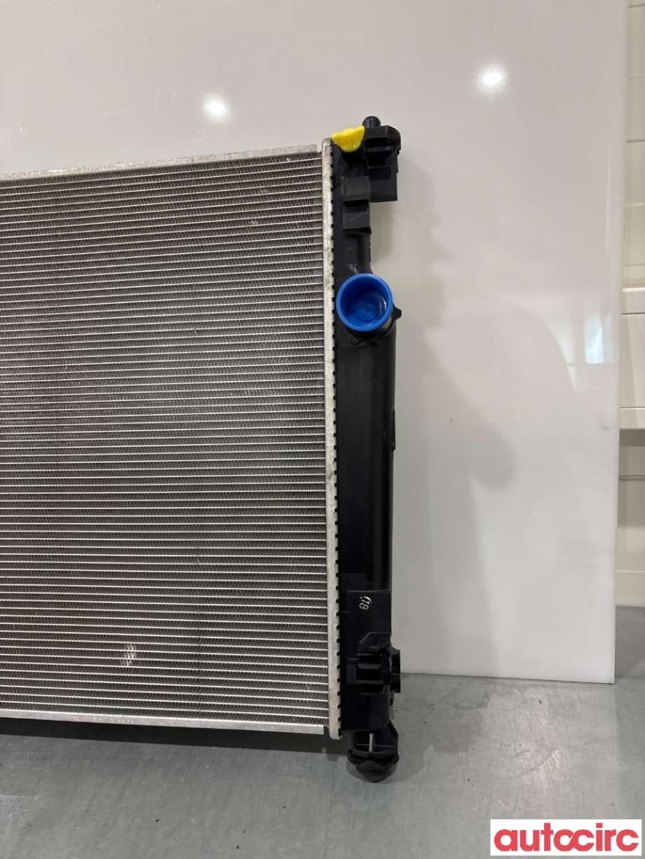 Radiator (automat gir) til Toyota RAV4 2019-->> (Type V)  (TOYOTA|1640025130|)