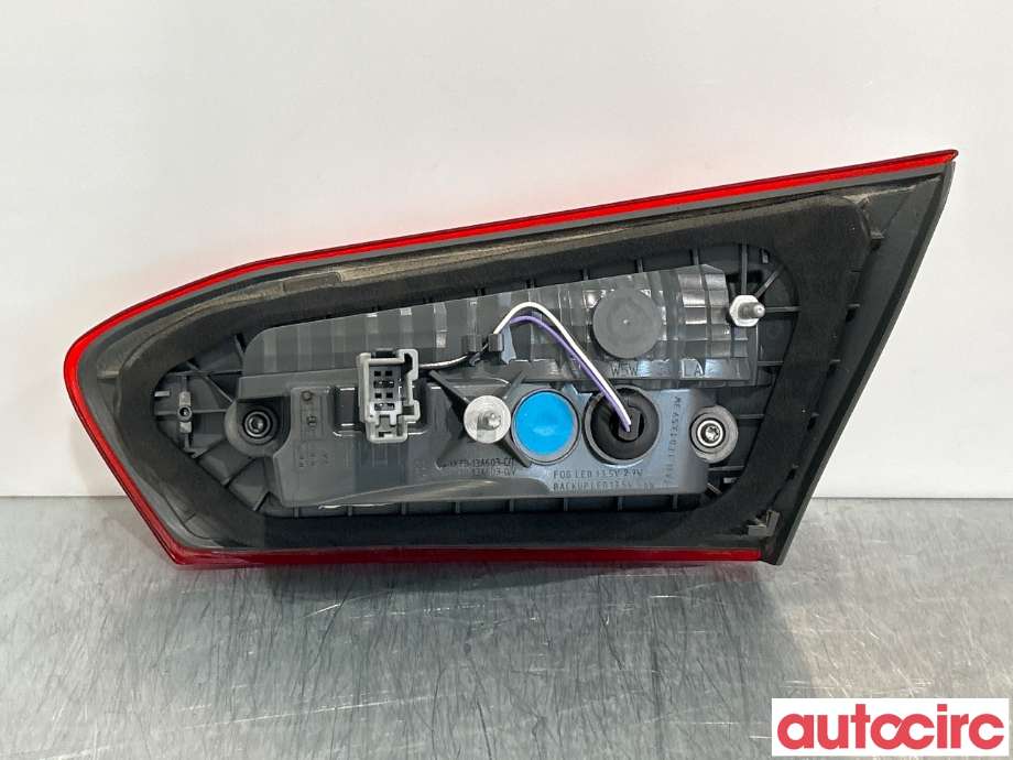Baklykt venstre indre til Ford Focus 2018-->> (Type IV)  (FORD|2374078||JX7B-13A603-DB)