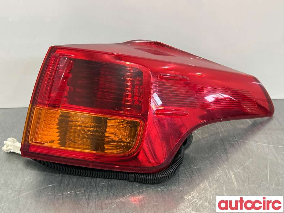 Baklykt høyre til Toyota RAV4 2013-2015 (Type IV, Fase 1) (TOYOTA|8155142171|)