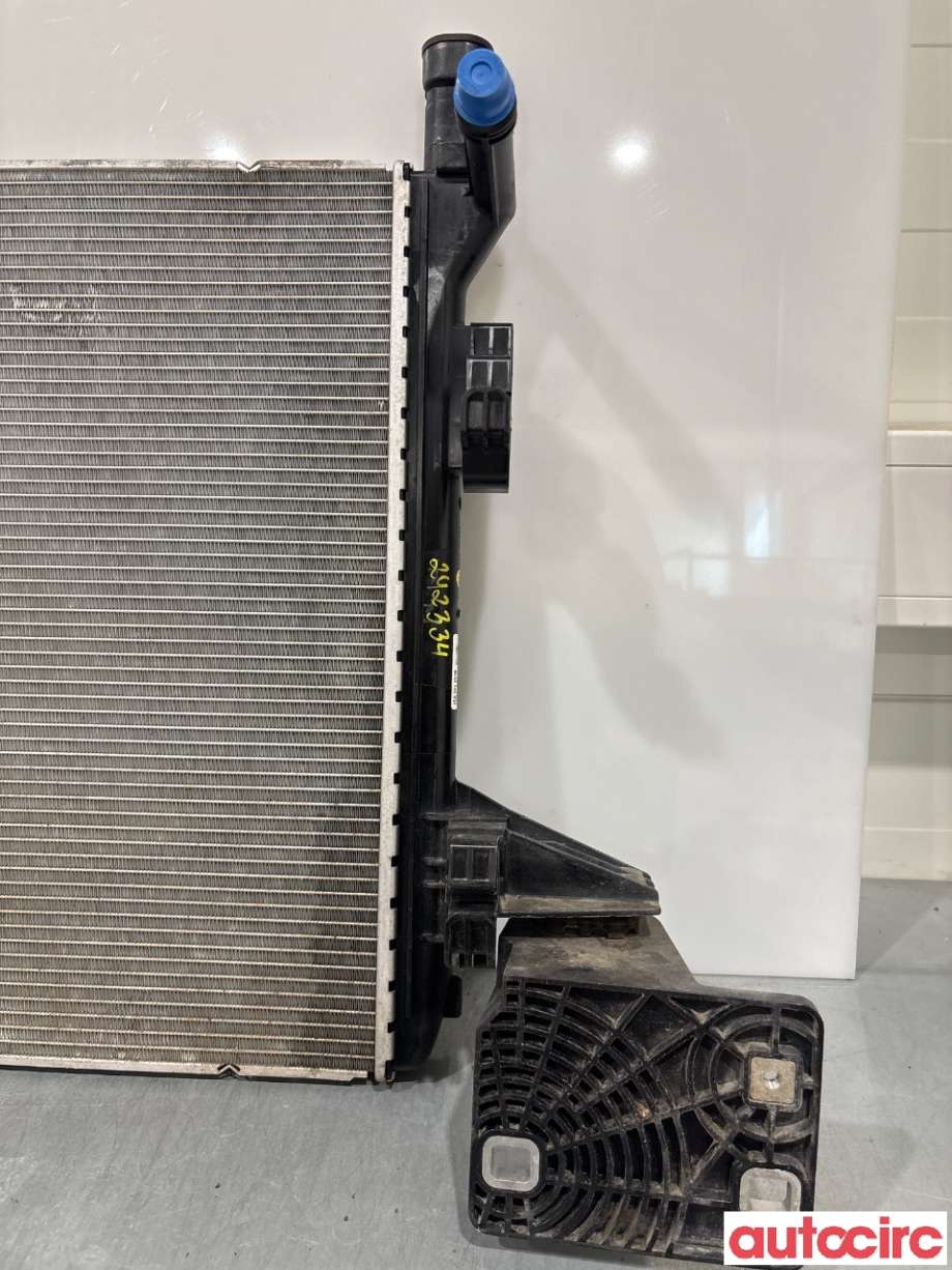 Radiator (automat gir) til VW ID.3 2020-->>  (VOLKSWAGEN|1EA121251B|)