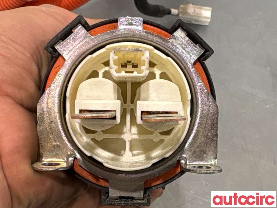 Kabel høy volt (HV) hybrid til Toyota Auris 2013-2015 (Type II, Fase 1)  (TOYOTA|8216402030|)
