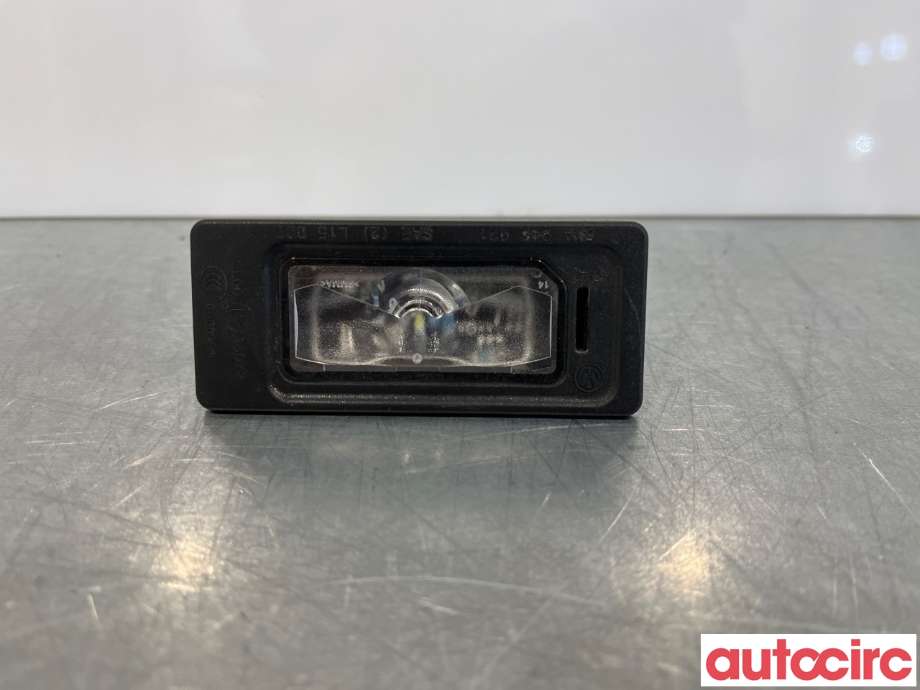 Skiltlys til VW ID.4 2020-->> (VOLKSWAGEN|5NA943021|)