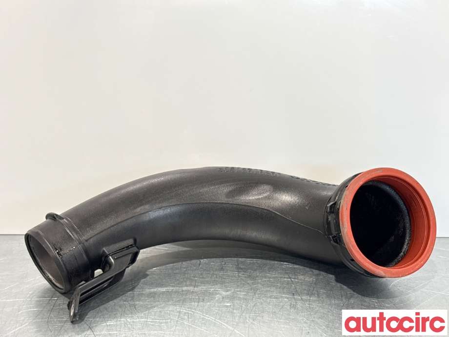 Luftslange innsug til Volvo V60/V60 CC 2013-2018 (Type I, Fase 2)  (VOLVO|30774692|)