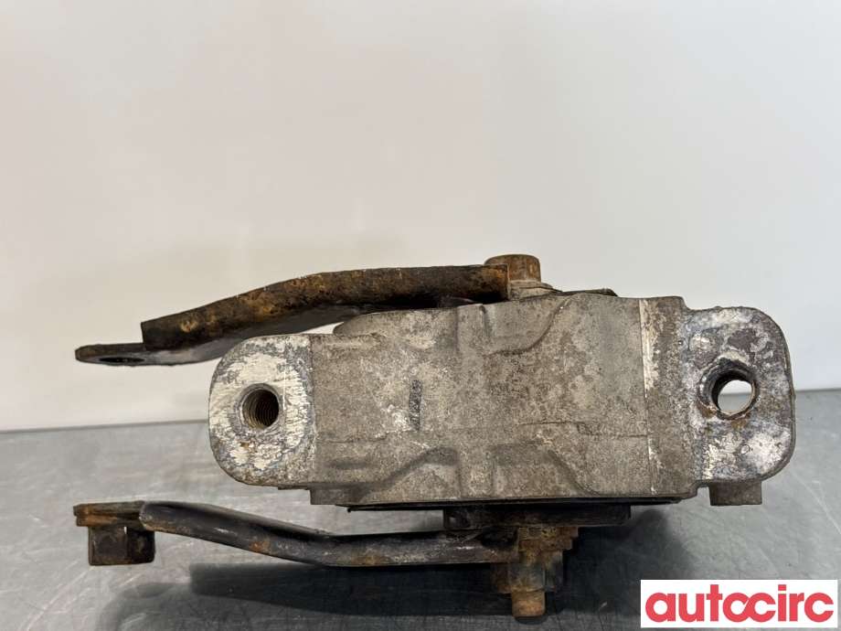 Motorfeste til Volvo V60/V60 CC 2013-2018 (Type I, Fase 2) (VOLVO|31277313|)