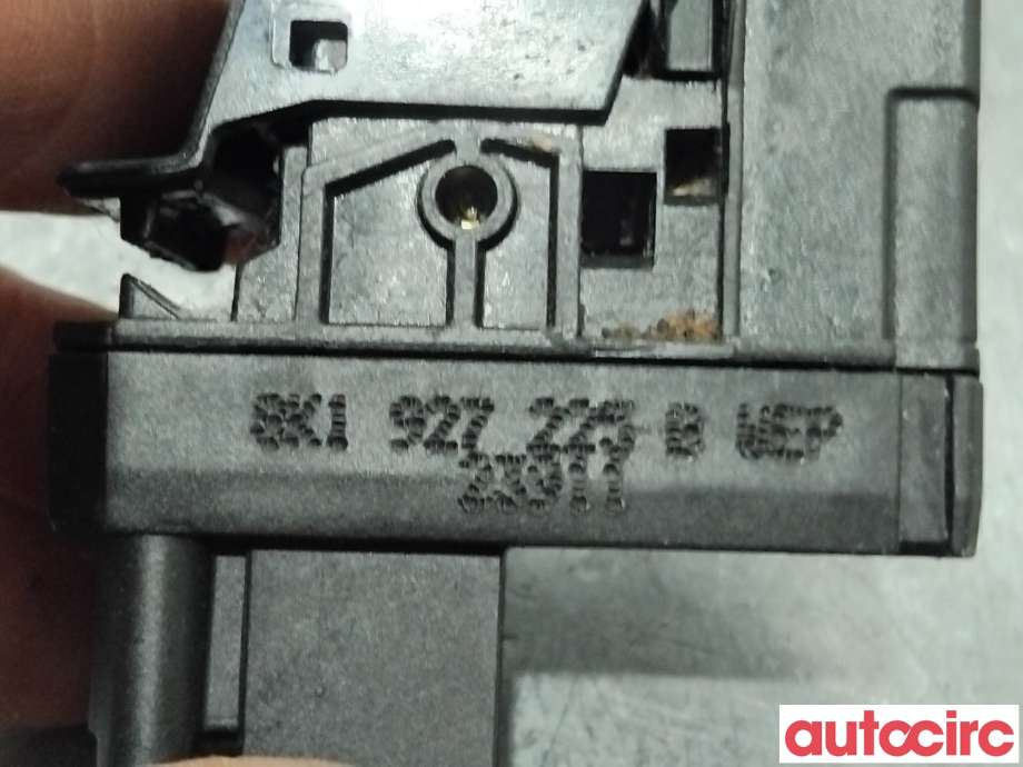 Bryter elektrisk håndbrekk/parkbrems til Audi A4 2007-2014 (Type IV) (B8) (B8) (AUDI|8K1927225B||8K1927225E)