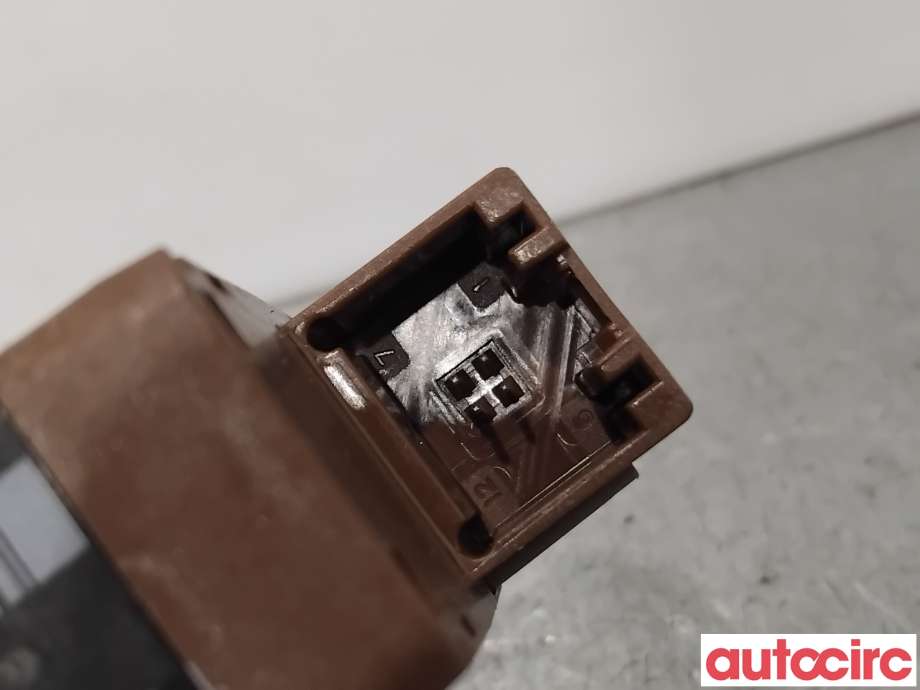 Bryter diverse til Audi A4 2007-2014 (Type IV) (B8) (B8) (AUDI|8K1927325|)