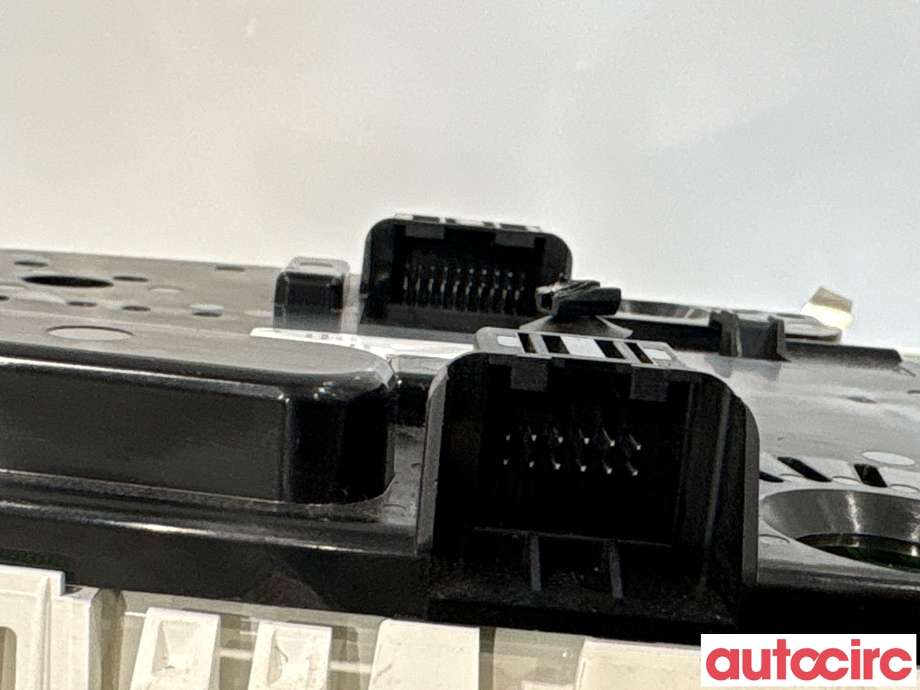 Tak konsoll til Porsche Cayenne 2010-2017 (92A) (92A) (PORSCHE|95861395102|3624546|7PP868403BR)