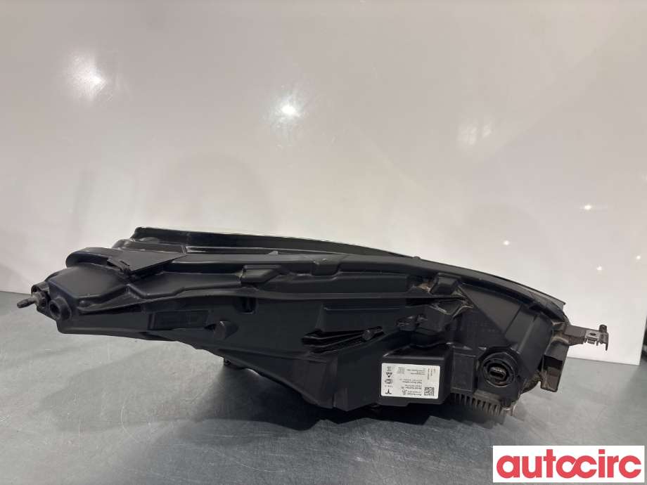 Frontlykt venstre halogen til Tesla Model S 2013-2016 (Fase 1)  (TESLA|6005910-00-C|)