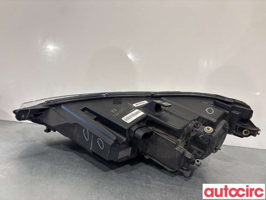 Frontlykt høyre halogen til Tesla Model S 2013-2016 (Fase 1)  (TESLA|6005911-00-C|)