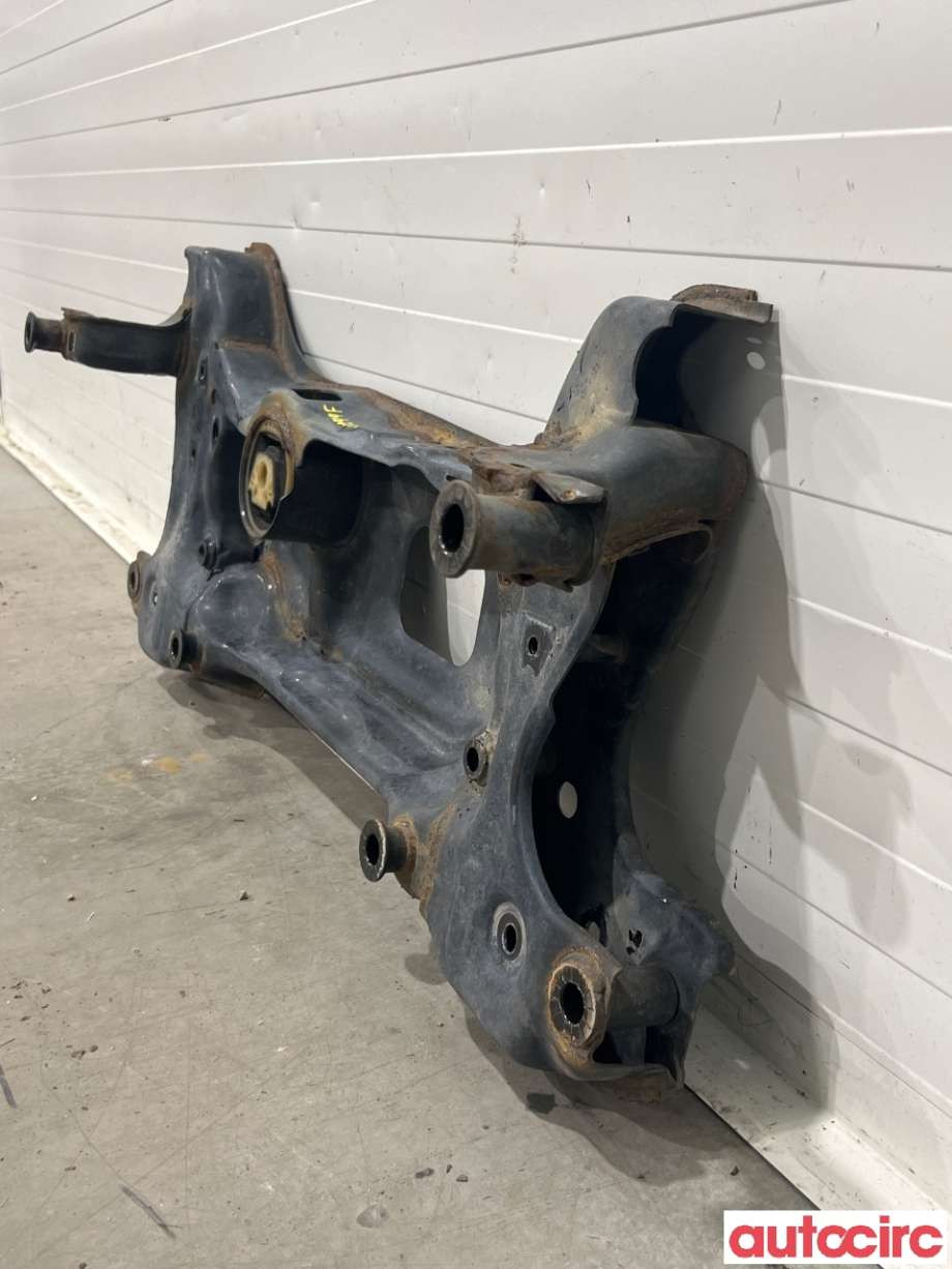 Travers foran hoved til VW Caddy 2015-2020 (Type III, Fase 3) (VOLKSWAGEN|1K0199315B|)