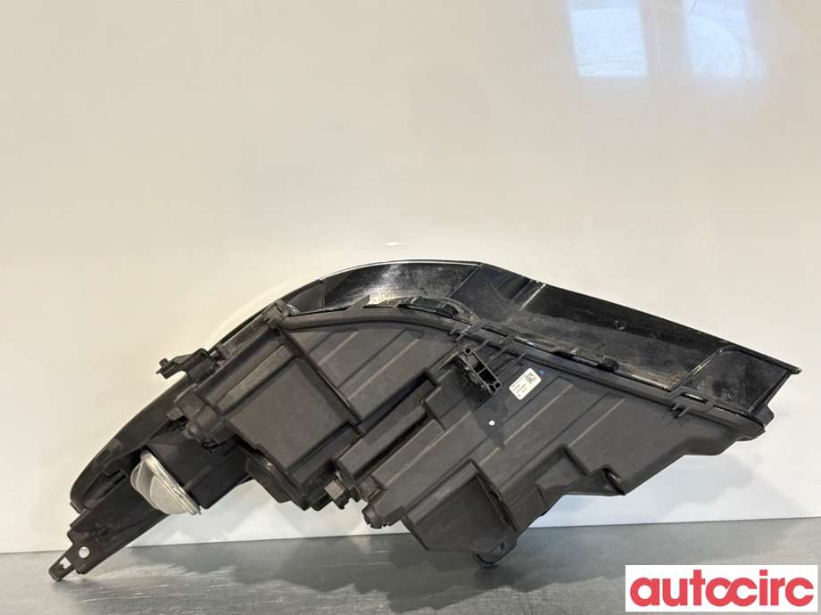 Frontlykt høyre halogen til Opel Astra K 2015-->> (OPEL|13488970|7960400000|39081893)