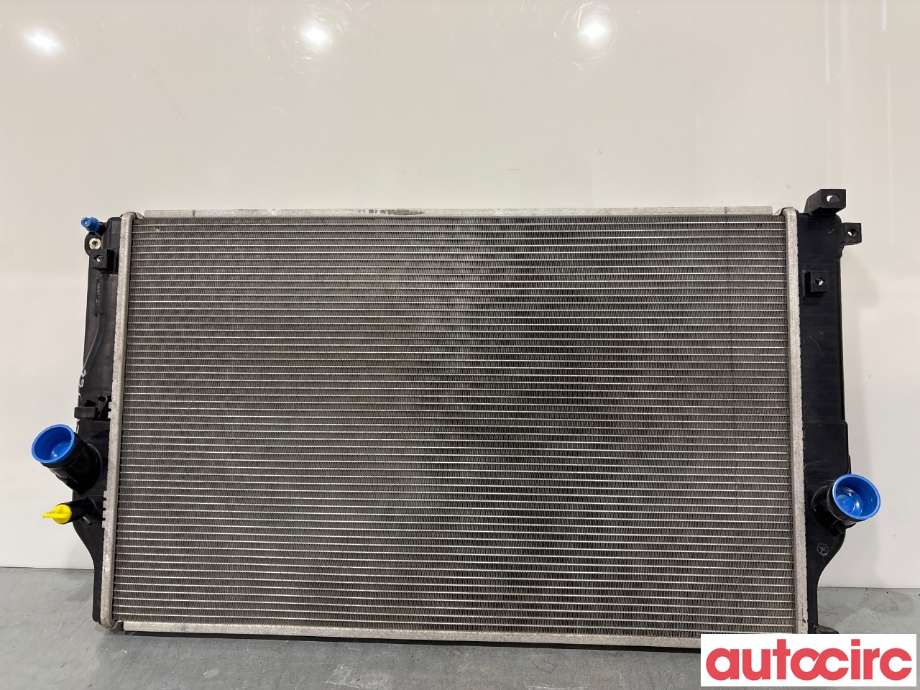 Radiator (manuell gir) til Toyota RAV4 2013-2015 (Type IV, Fase 1) (TOYOTA|1640026421|)