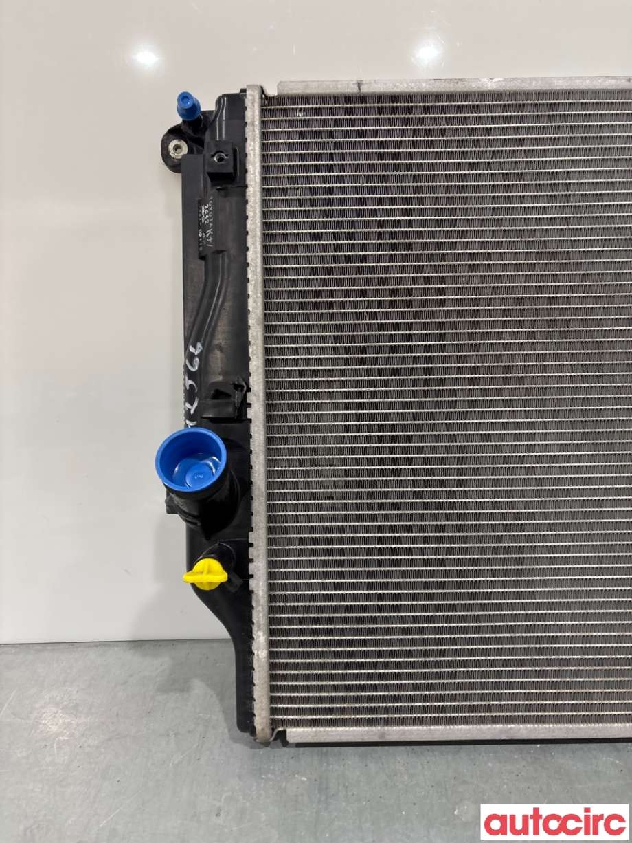 Radiator (manuell gir) til Toyota RAV4 2013-2015 (Type IV, Fase 1) (TOYOTA|1640026421|)