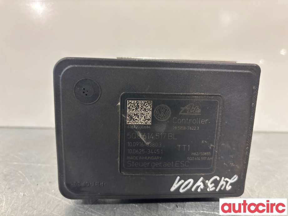 ABS sentral til VW Passat 2015-2019 (Fase 1) (B8) (B8) (VOLKSWAGEN|5Q0614517BL|100916-03803)