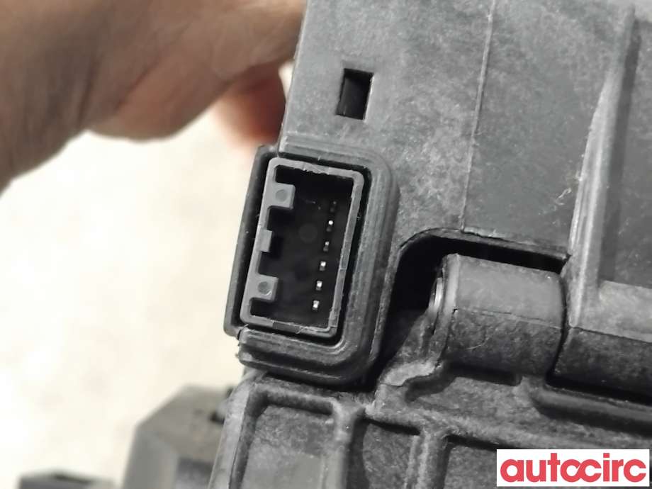 Girstang/girvelger automat til Opel Astra K 2015-->>  (OPEL|13381370||39224969)