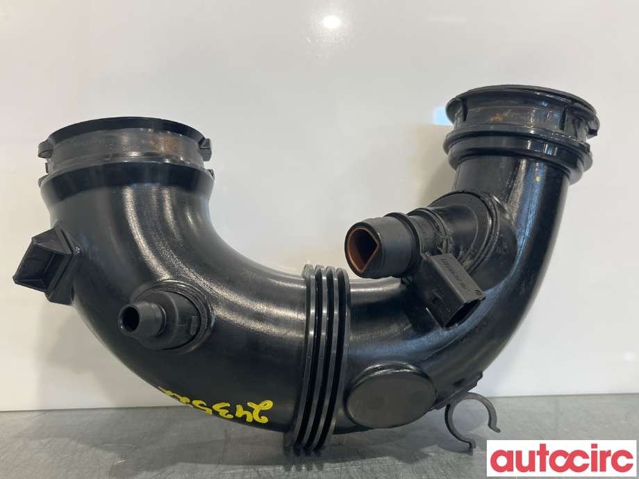 Turbo rør til Mercedes C-Klasse 2014-2018 (Fase 1) (W205) (W205) (MERCEDES|A2740900929)