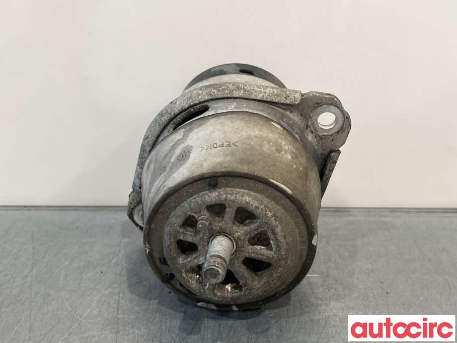 Motorfeste til Porsche Cayenne 2010-2017 (92A) (92A) (PORSCHE|95837504960||7L8199131F)