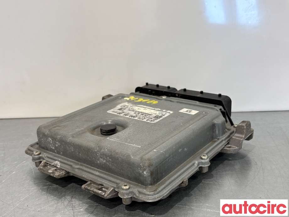 Styreenhet motor til Mercedes C-Klasse 2014-2018 (Fase 1) (W205) (W205) (MERCEDES|A2749000800|0261S08785|A2749002900)