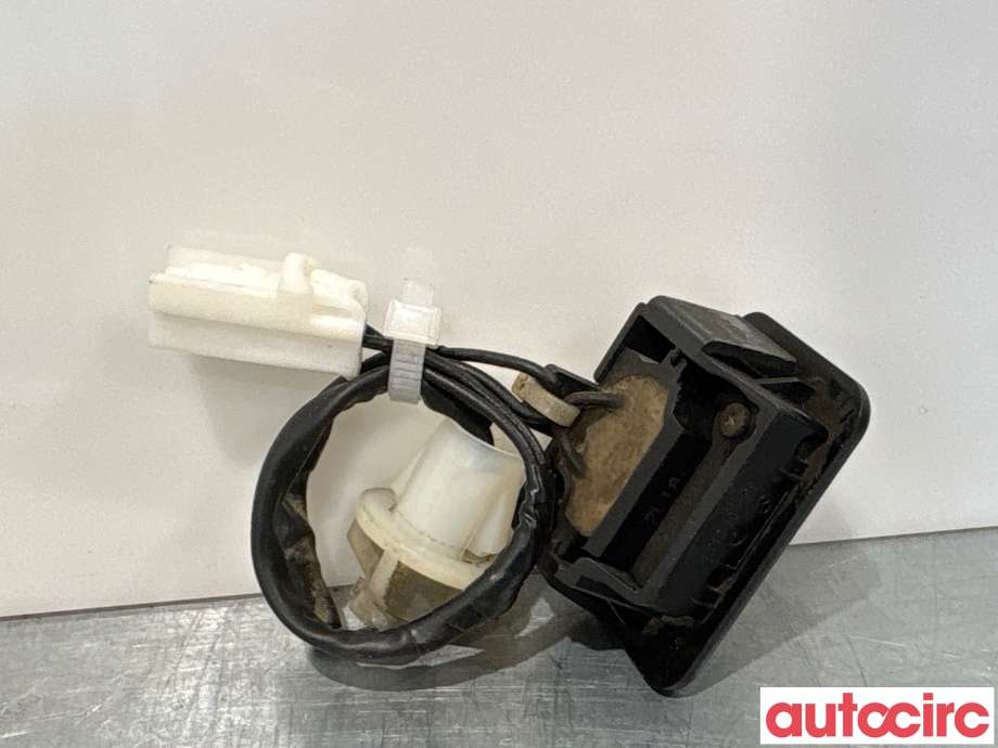 Bryter baklukeåpner til Mazda CX-5 2012-2017 (Type I)  (MAZDA|KD45676S0B||GS2A676S0)