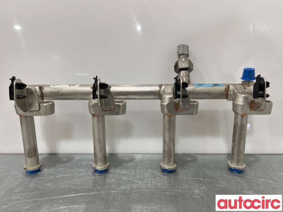 Dyseskinne (fuelrail) til Volvo V90 / V90 CC / S90 2016-->>  (VOLVO|31410835||31478555)