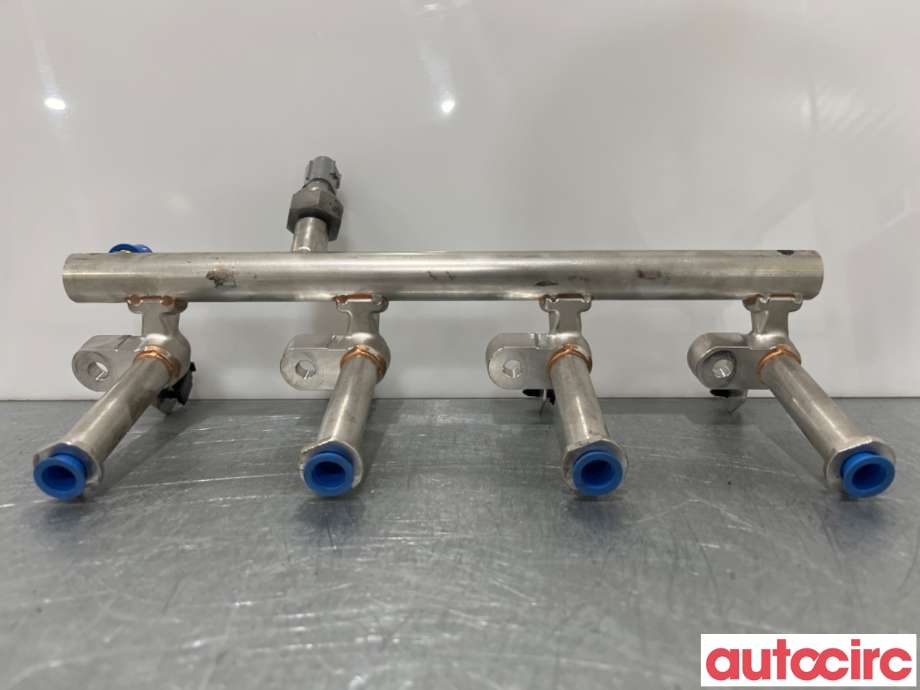 Dyseskinne (fuelrail) til Volvo V90 / V90 CC / S90 2016-->>  (VOLVO|31410835||31478555)