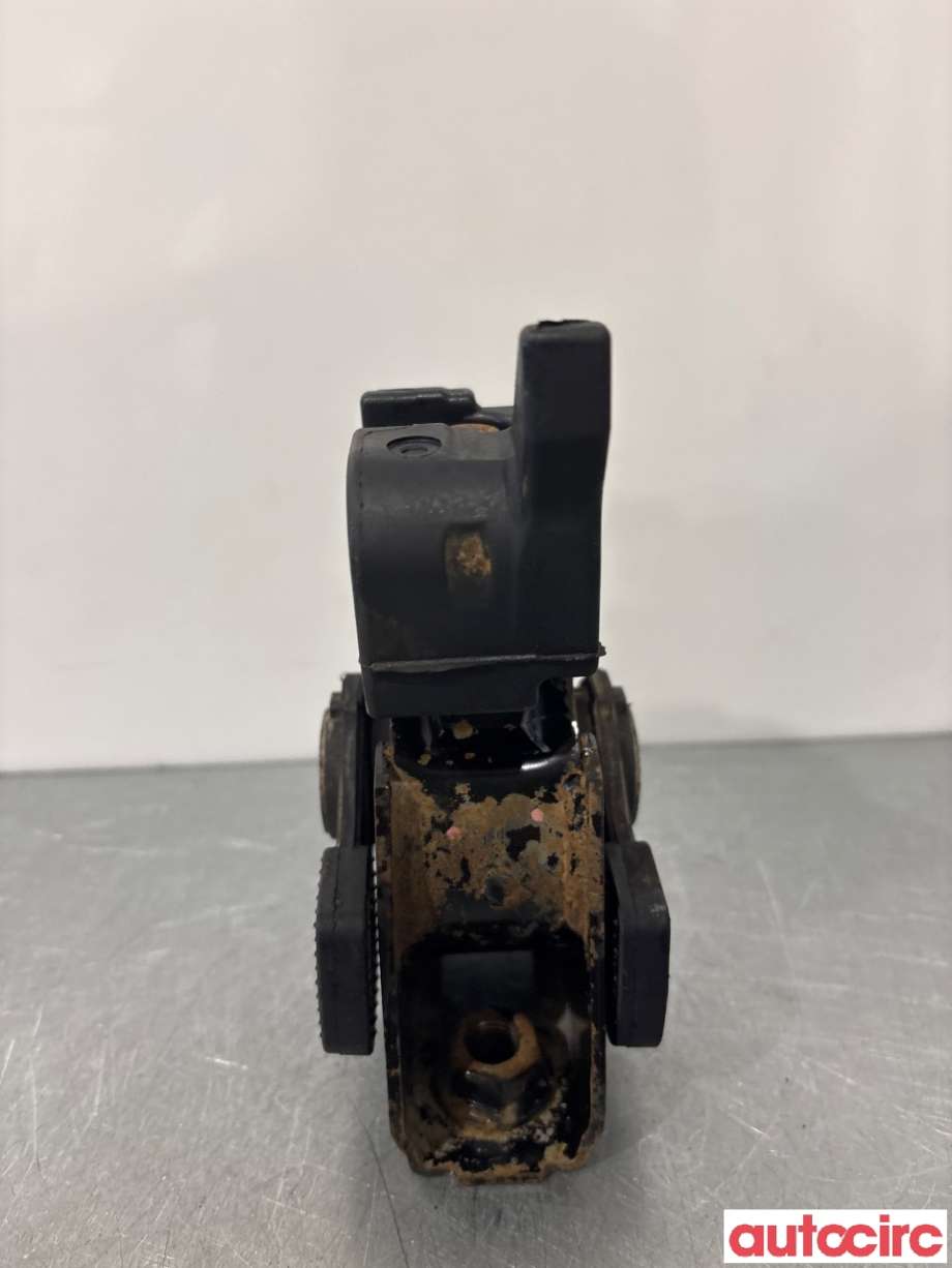 Motorfeste til Toyota Auris 2013-2015 (Type II, Fase 1)  (TOYOTA|123610T191|)
