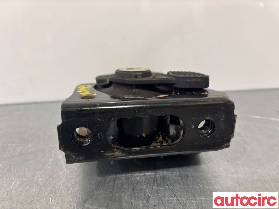 Motorfeste til Toyota Auris 2013-2015 (Type II, Fase 1)  (TOYOTA|123610T191|)