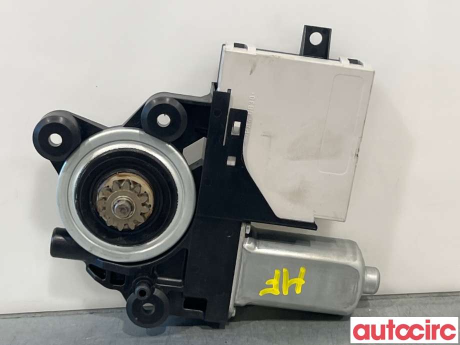 Ruteheis høyre foran til Ford Kuga 2008-2012 (Type I) (FORD|1767044|7M5T-14B533-CE)
