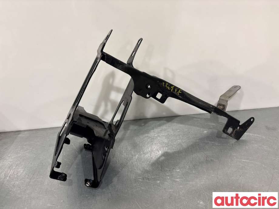 Frontplate til BMW 3-Serie 2012-2018 (F30/F31/F34) (F30/F31/F34) (BMW|NO NUMBER||17023811)