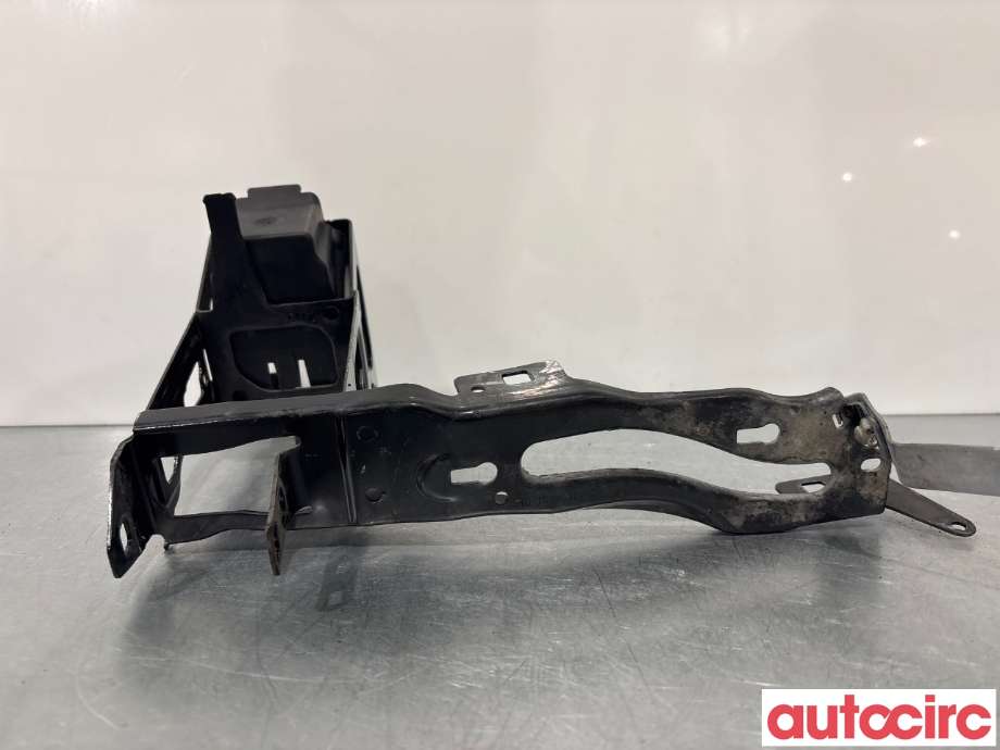 Frontplate til BMW 3-Serie 2012-2018 (F30/F31/F34) (F30/F31/F34) (BMW|NO NUMBER||17023811)