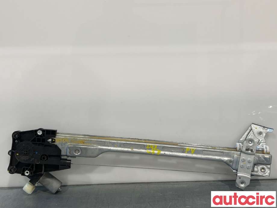 Ruteheis venstre foran til Suzuki Vitara 2015-->> (Type IV) (SUZUKI|83402-54P12|)